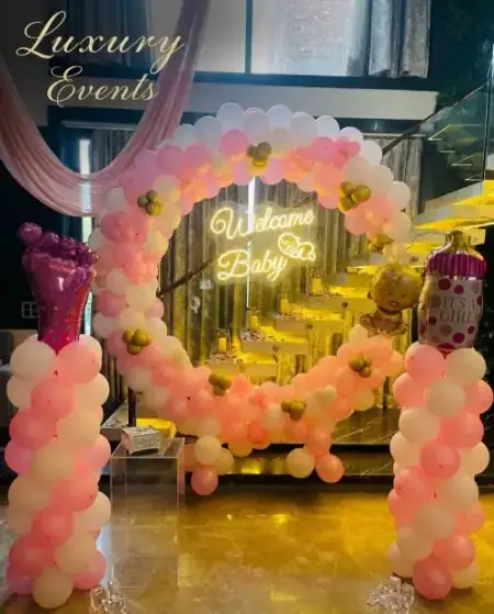 Newborn baby homecoming room balloon decoration, Gurugram