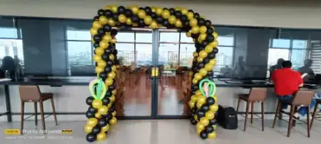 Tech Park Office Workstation Balloon Clusters