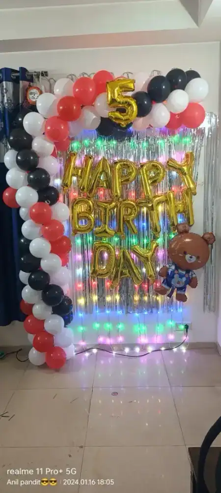 Space astronaut theme kids birthday balloon ring arch, Gurugram