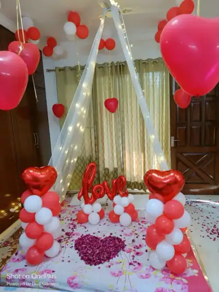 Floating Ceiling Balloons with Ribbons for Birthday